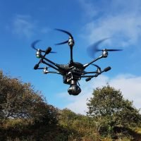 high-tech-2546290_1280